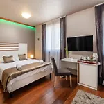 Апартаменты Luxury Kiara