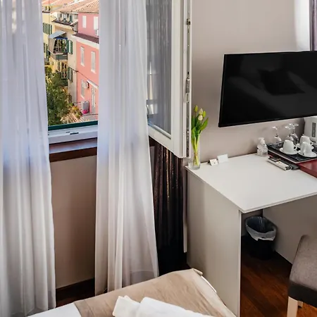Luxury Kiara Apartment